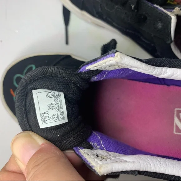 VANS skate shoes.US kids size 13.5. Decor on shoe-flowers, positive vibes - Picture 10 of 15